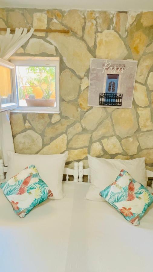 Colorful And Happy Apartment Sukosan - With Parking Ngoại thất bức ảnh