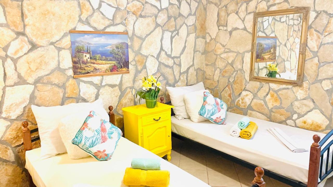 Colorful And Happy Apartment Sukosan - With Parking Ngoại thất bức ảnh